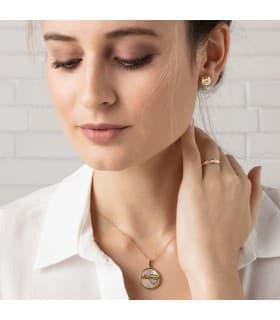Ciondolo in madreperla con messaggio «Mama» e cuore in oro giallo 18 kt, 20 mm, gioielli festa della mamma