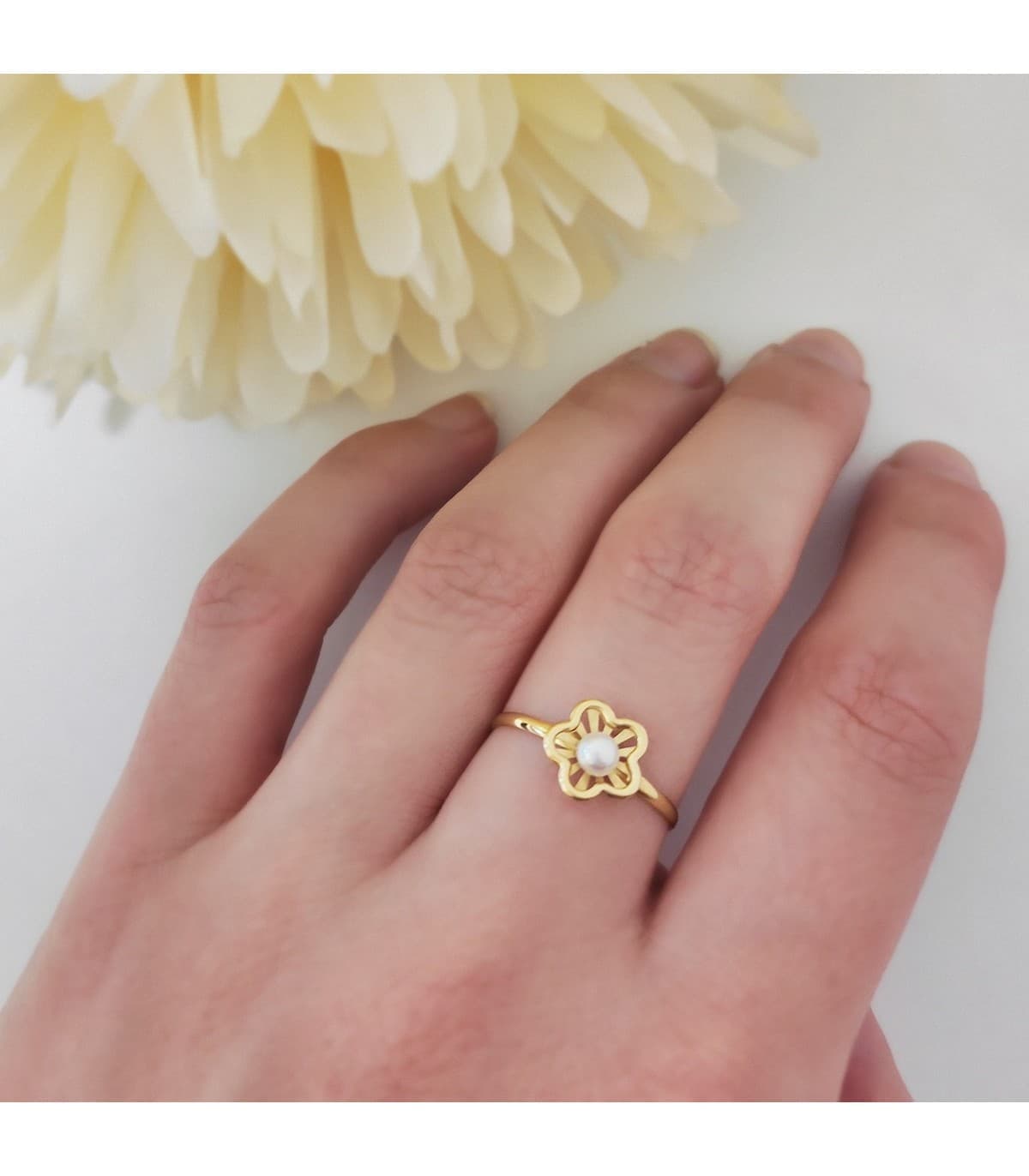 Juego Primera Comunión Oro Amarillo 18K Chloe Flor Conjunto Niña