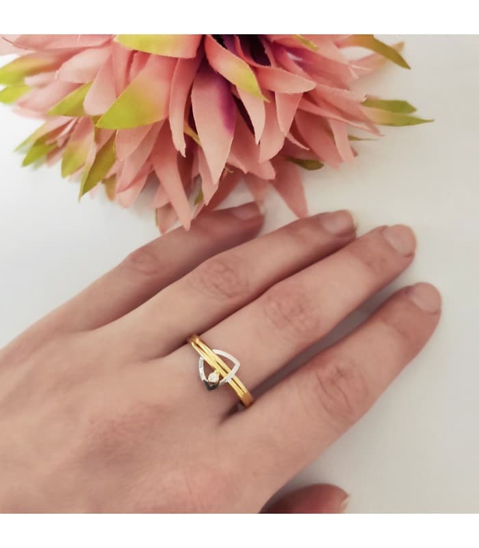 Juego Primera Comunión Oro Bicolor 18K Triángulo