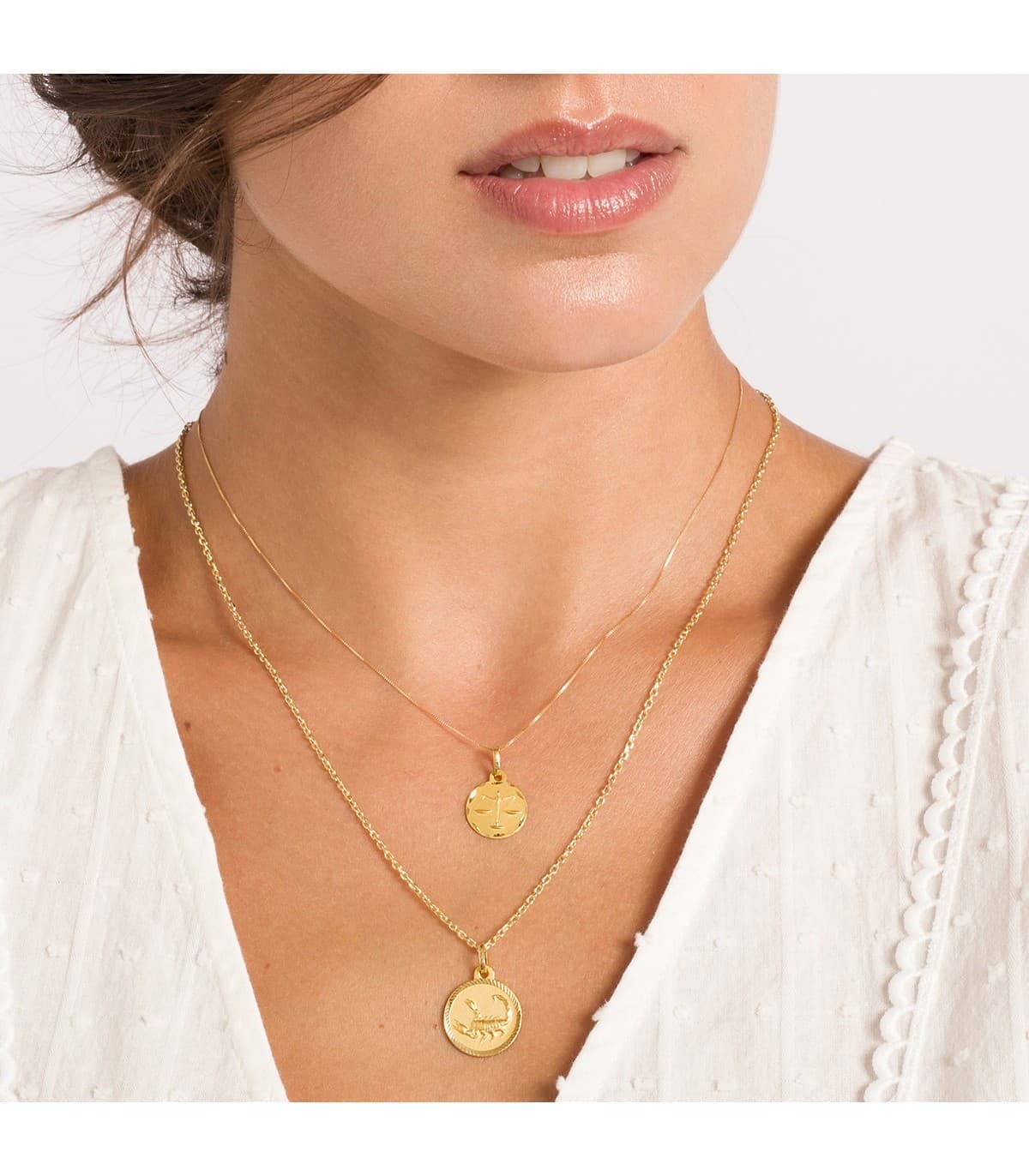 Medalla colgante horóscopo Escorpio Signo del zodiaco oro 18k