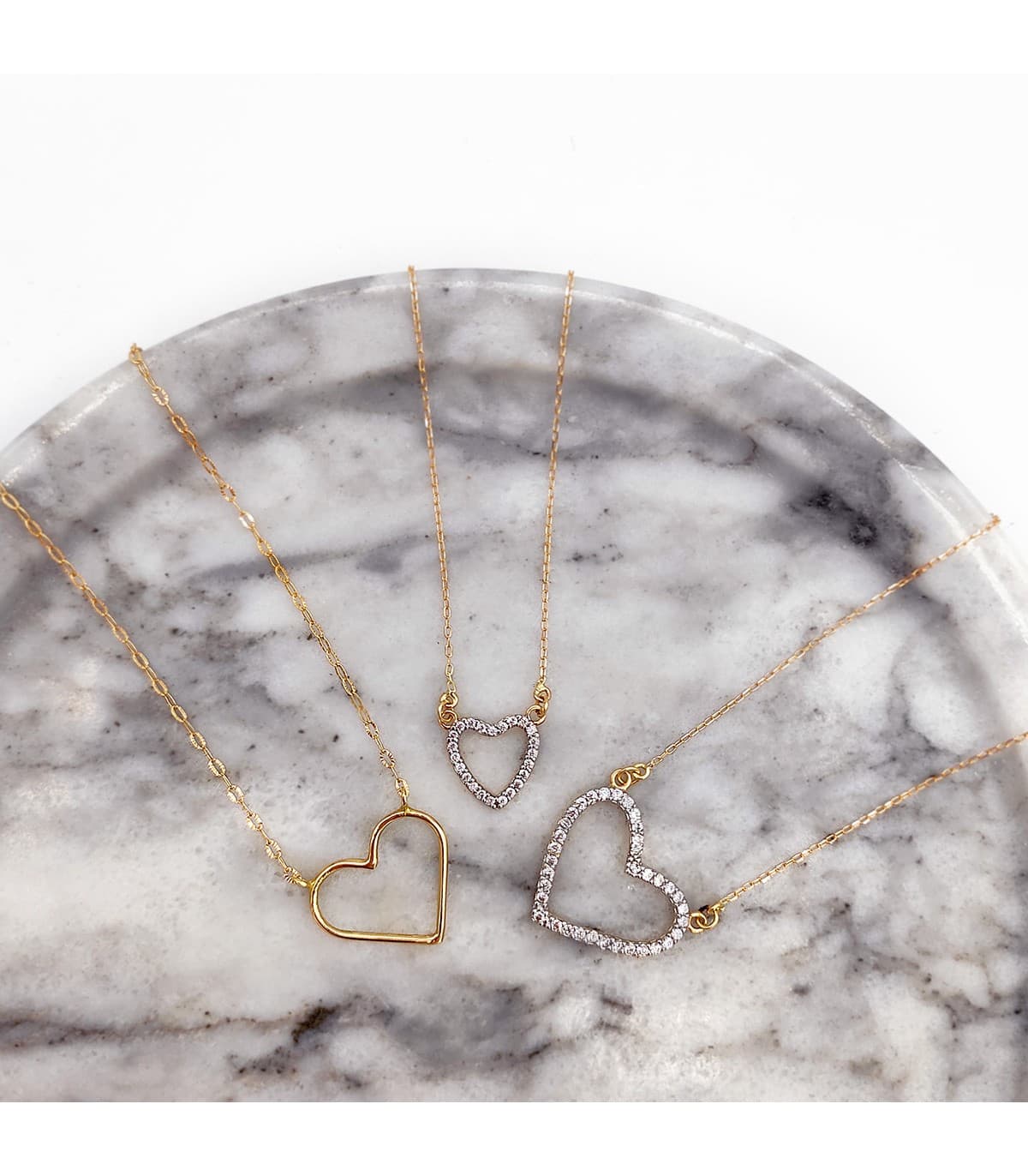Gargantilla oro bicolor 18k Fall in Love Corazón cironitas San Valentin