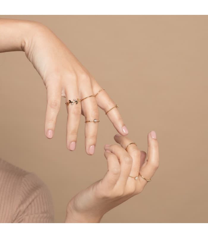 Anillos de mujer con diamantes. Anillos en oro amarillo 18 kilates. 750/1000.