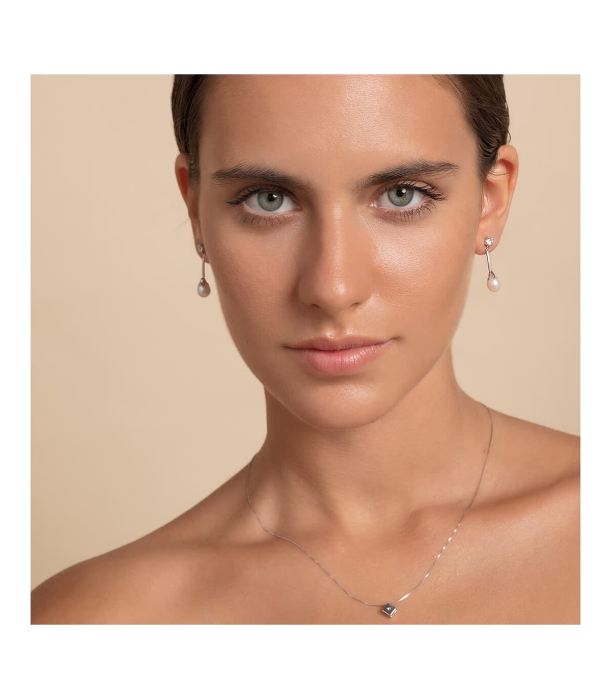 Collier Chérie Diamants 0.020 Ct. OB 18K