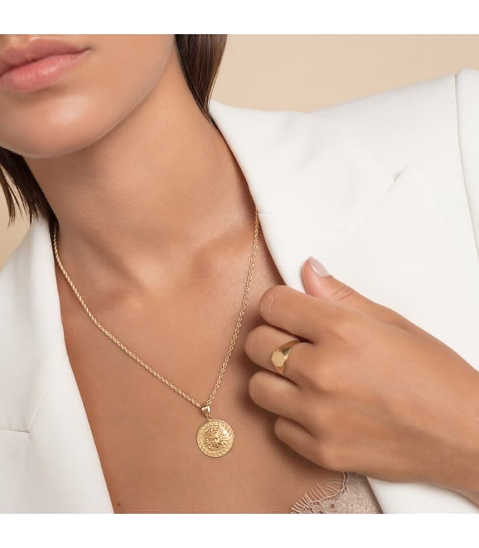 Catena in oro giallo 18 kt con maglia corda attorcigliata, lunga 50 cm e larga 2,2 mm, collana donna per un look moderno.