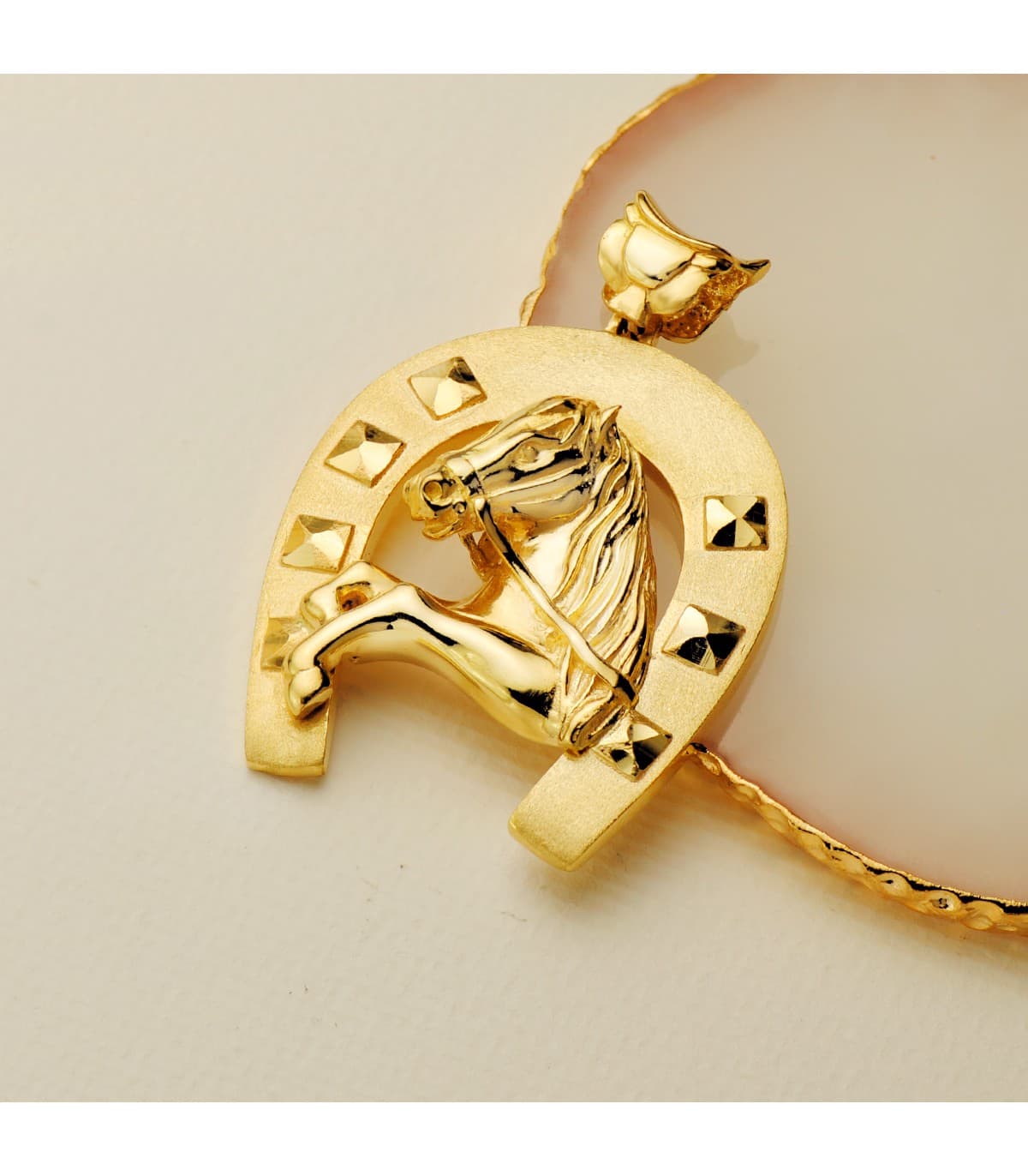 Colgante Herradura Silueta Caballo Oro 18K 40mm | colgante oro macizo 750 | comprar joyas online