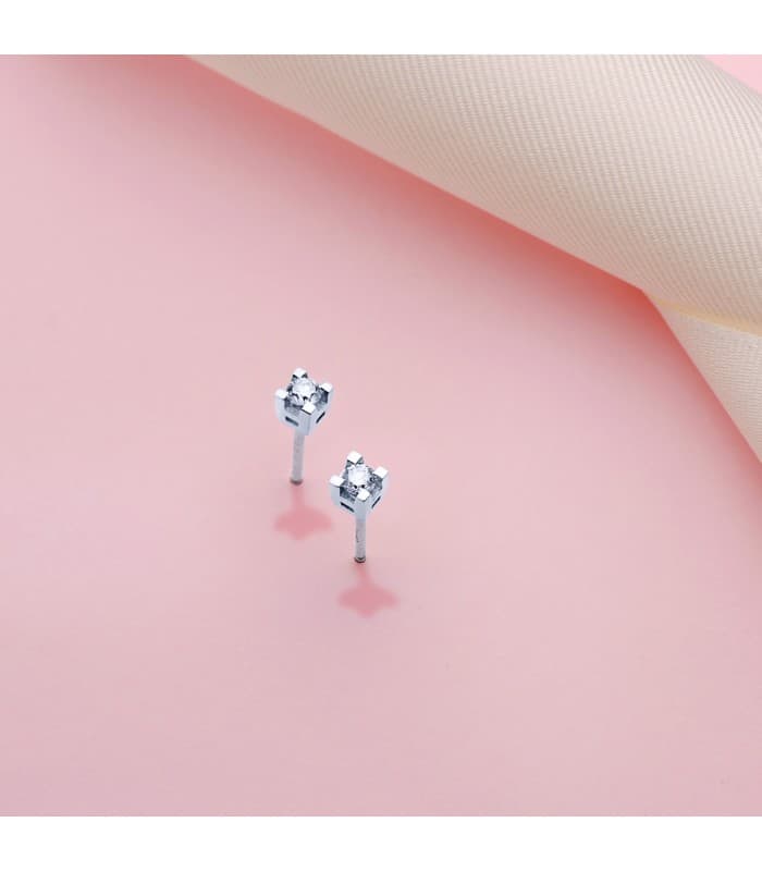 Diamantes mujer, pendientes de oro blanco 4 garras