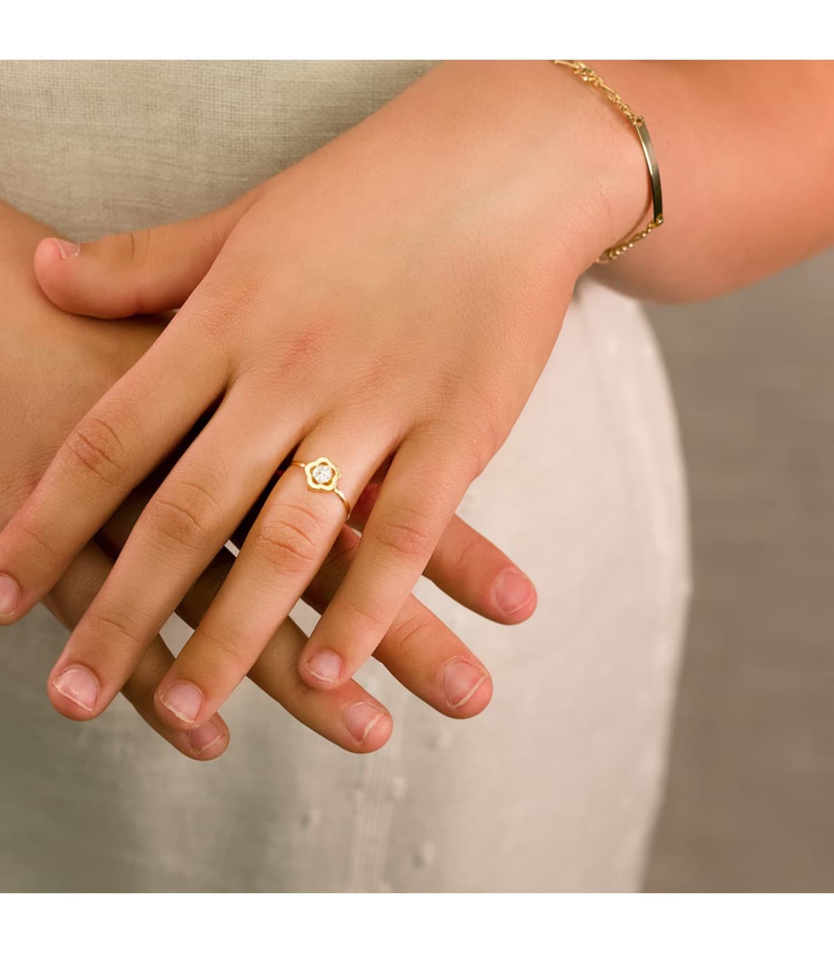 Sortija niña Comunión Micaela Oro 18K Flor