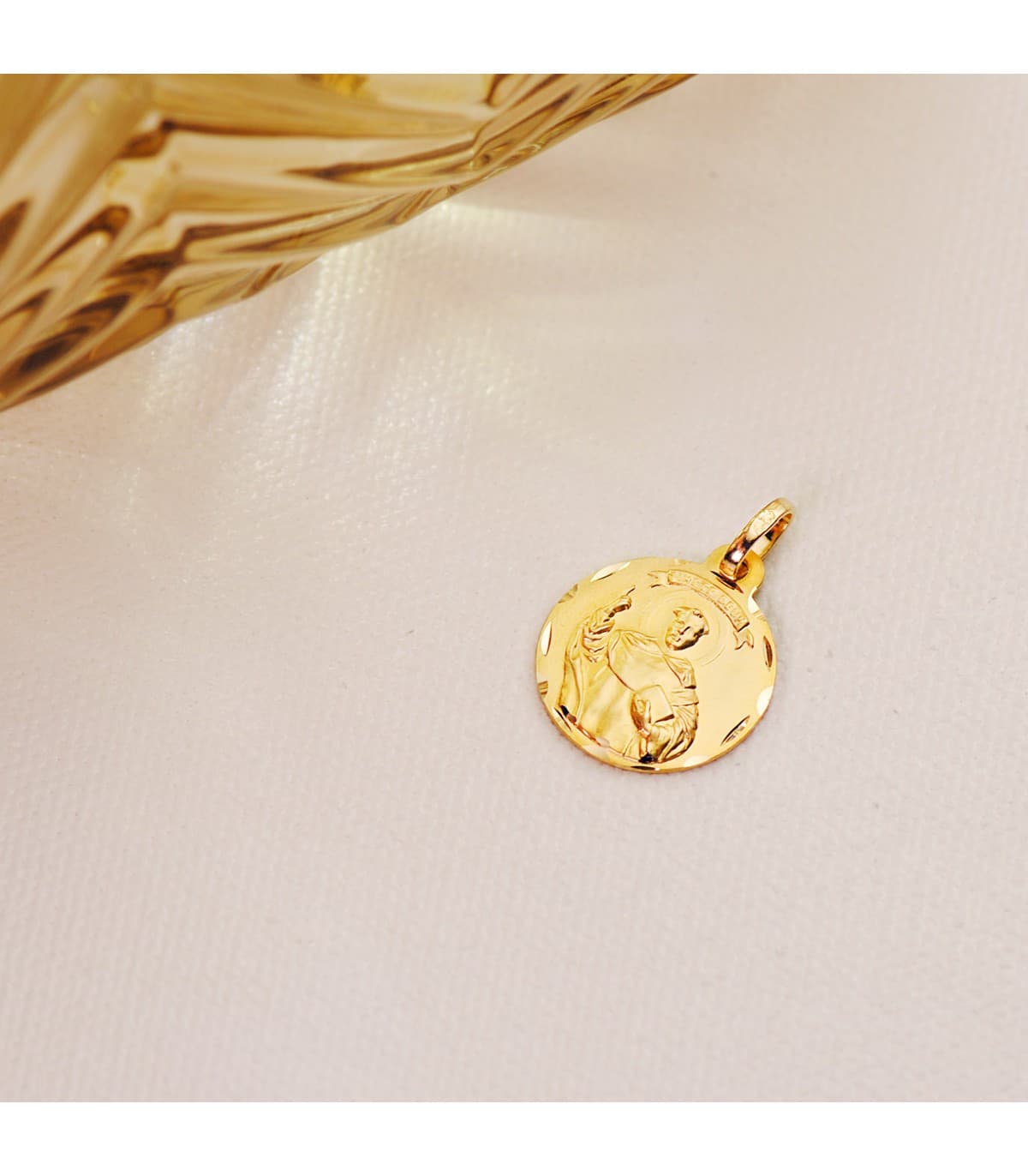 Medaglia San Vincenzo Ferreri oro 18 Kt 14 mm