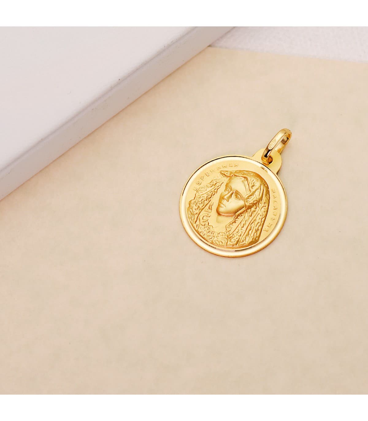 Médaille Vierge Macarena 18K 20 mm