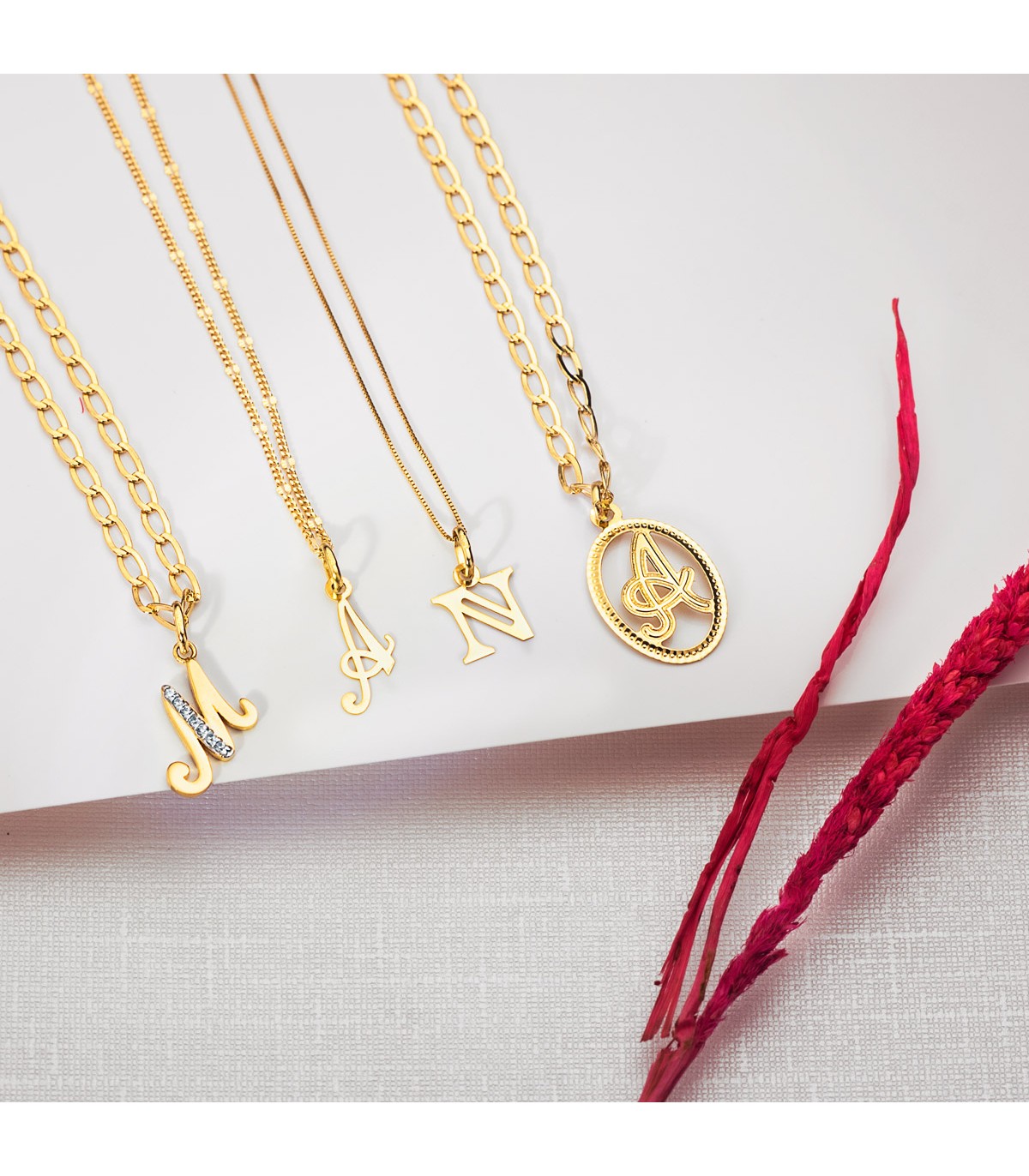 Lettres personnalisées, pendentif avec initiale prénom et chaînette - E