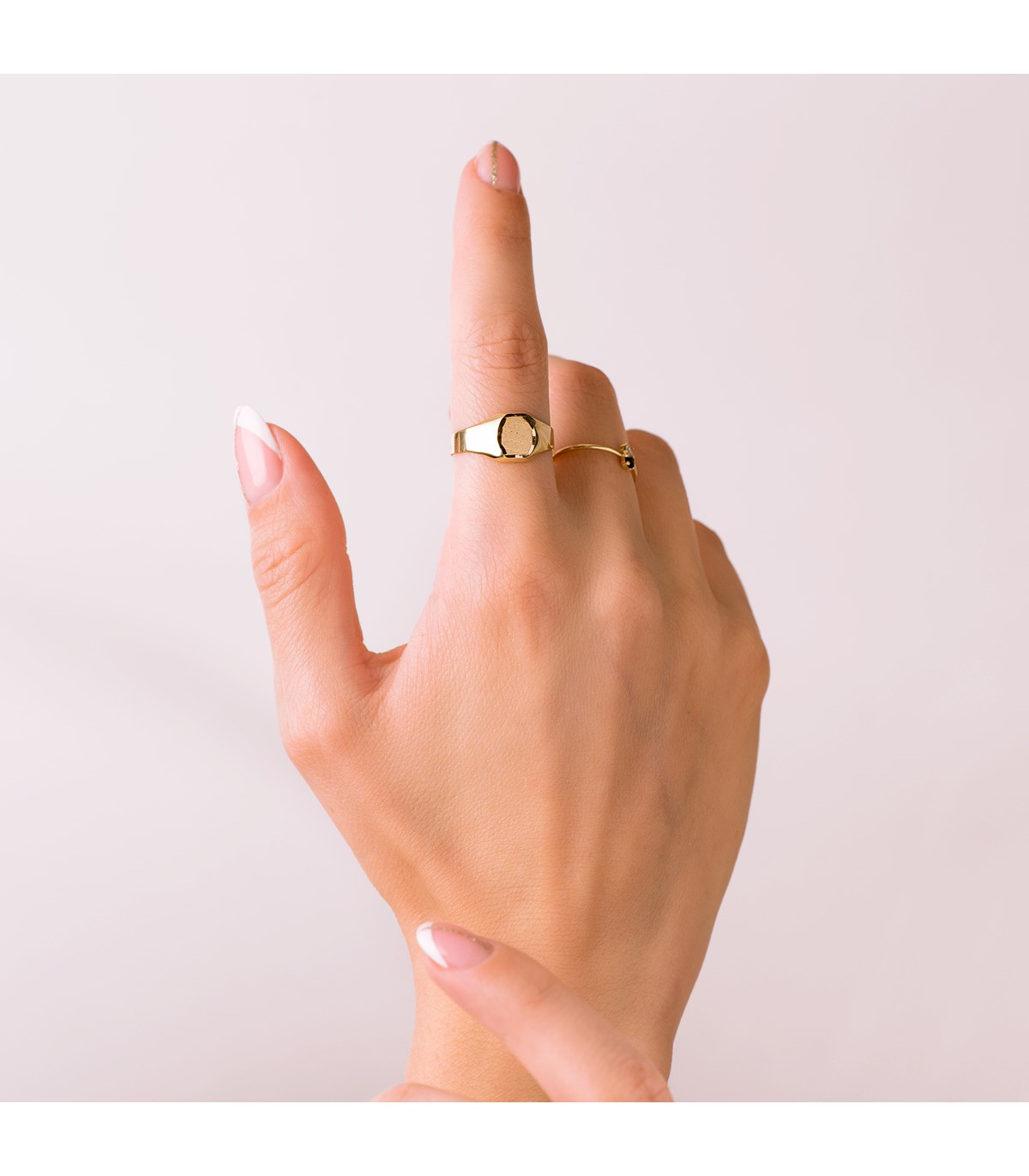 Anillo Sello Oro Amarillo 18K Grabado sello para mujer joyas personalizadas