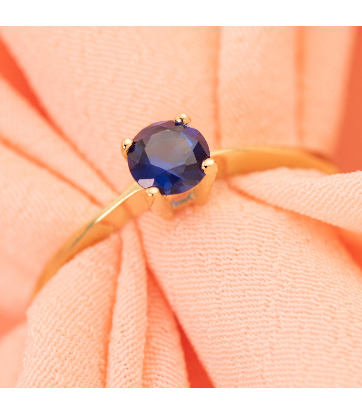 Solitario de pedida para mujer con circonita azul