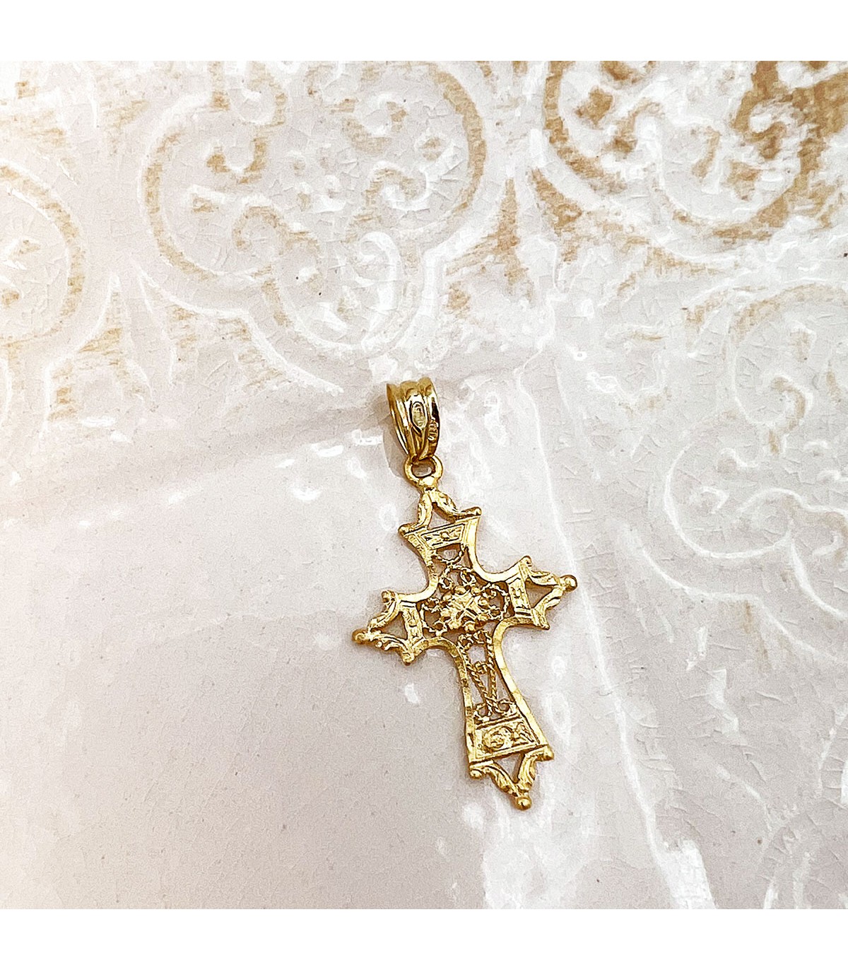 Colgante Oro 18K Cruz Filigrana 30 mm
