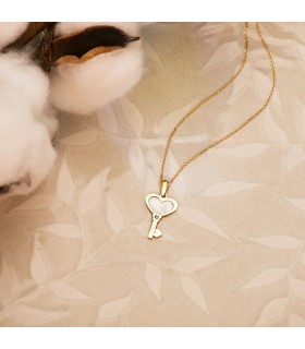 Colgante Llave Corazón Nácar Oro 18K - colgantes enamorados - colgante pareja