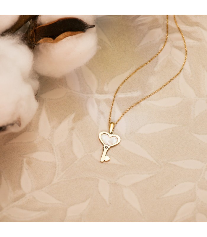 Colgante Llave Corazón Nácar Oro 18K - colgantes enamorados - colgante pareja