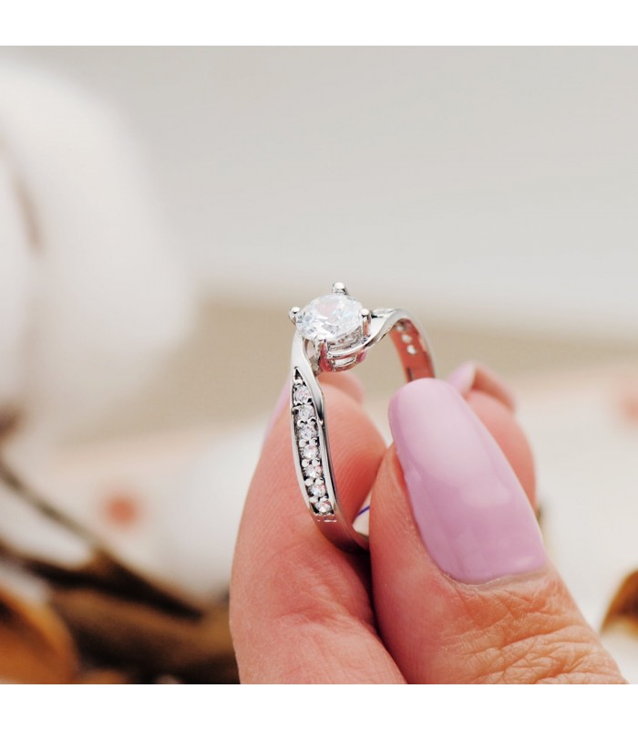 Solitaire blanc Dissole 18 Carats