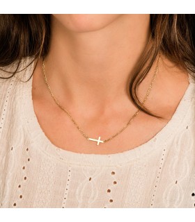 gargantilla de oro amarillo con cruz