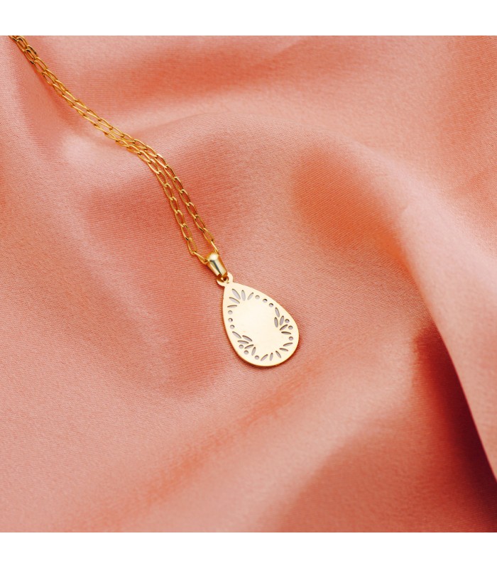 Medalla Comunión Oro 18K Virgen niña Nácar Gota