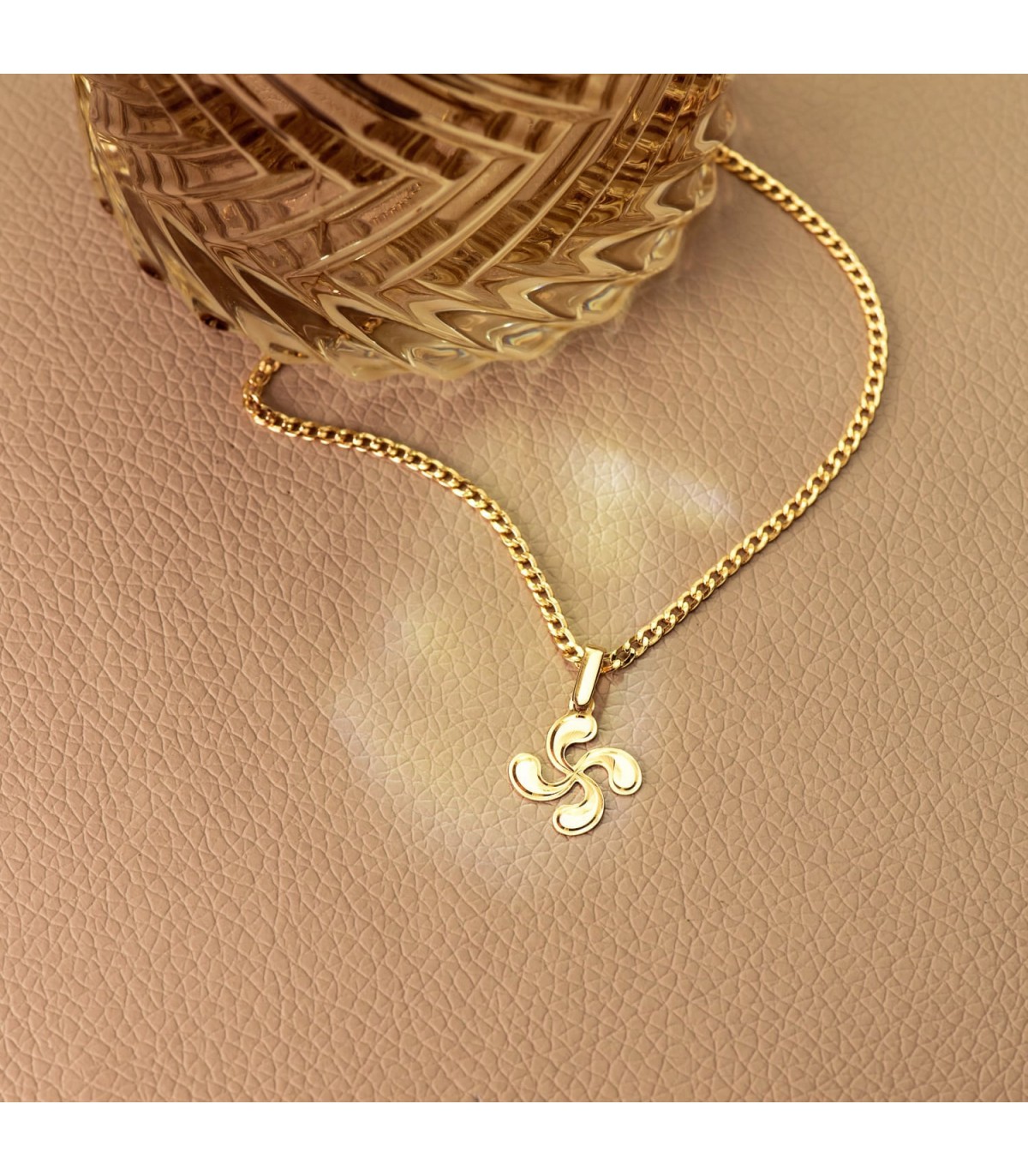 Colgante Lauburu Oro Amarillo 18K 15 mm