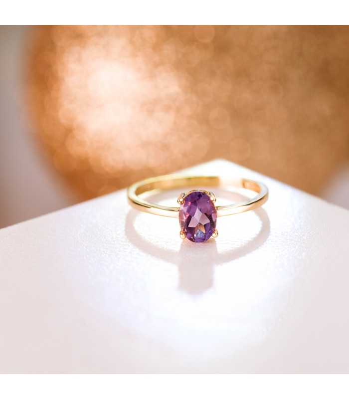 Anillo de mujer oro amarillo con piedra amatista