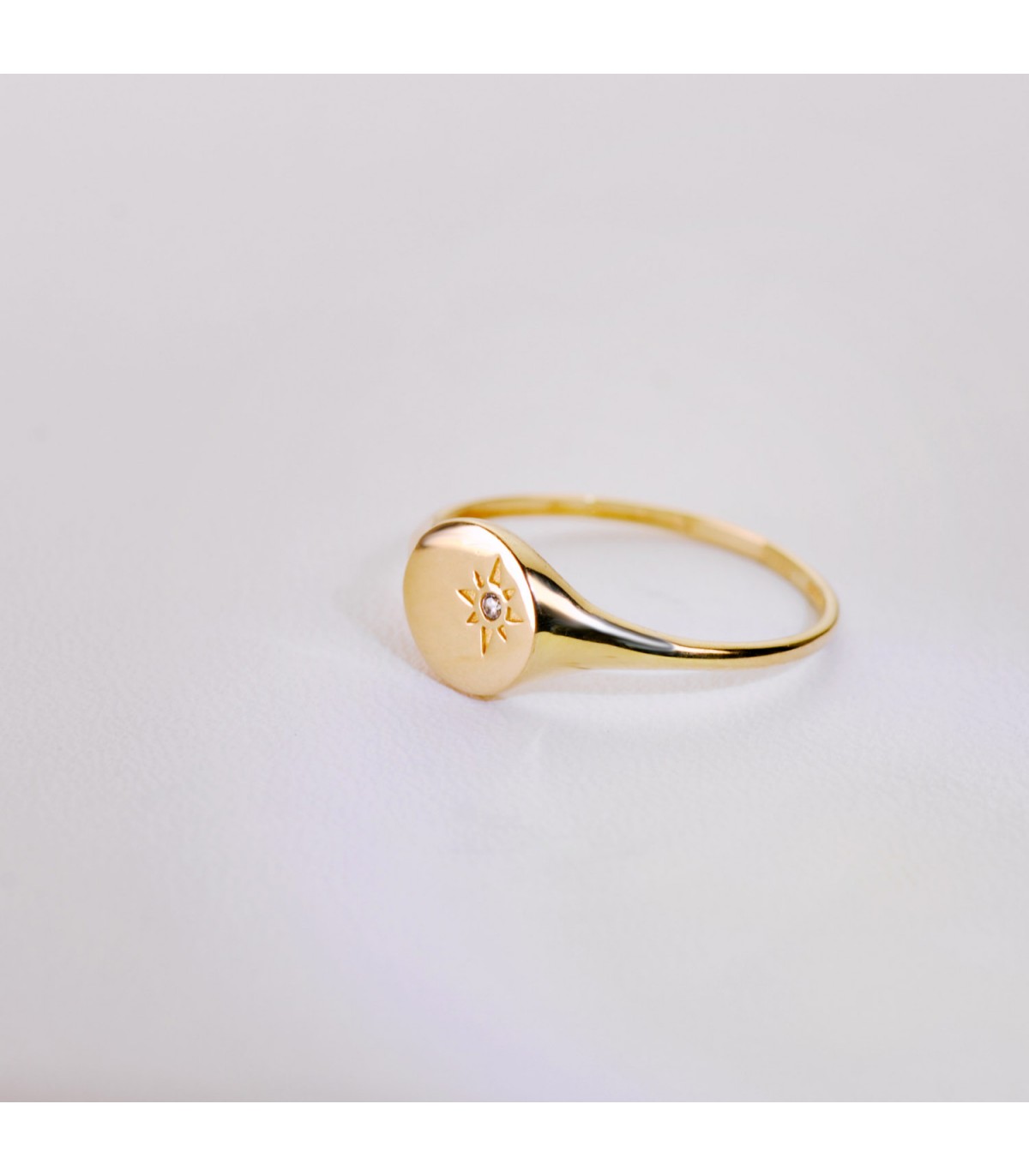 Anillo Sello Mujer Círculo Oro 18K- sello de mujer - sortijas - joyas de mujer