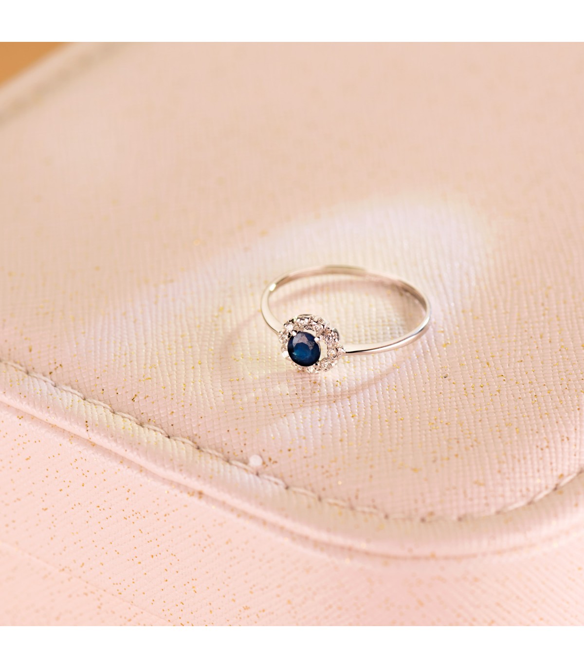Bague Femme Saphir 0.26 Ct. Or Blanc 18K