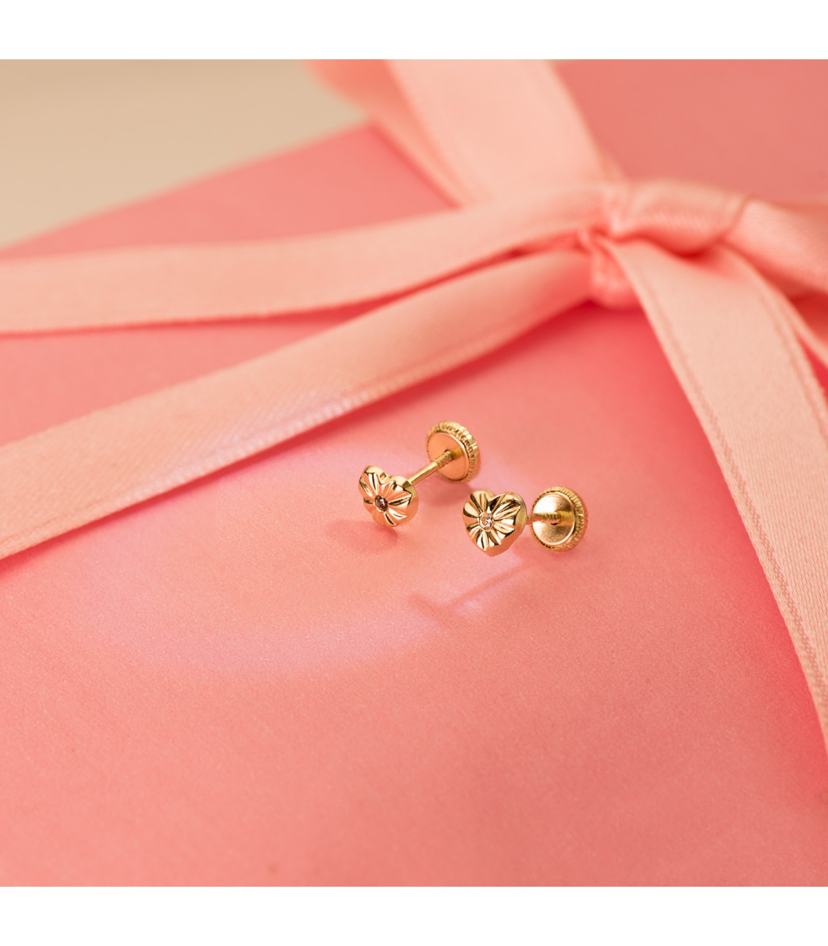 Clous d'oreilles enfant Or 18K Ondes Coeur 5.5mm