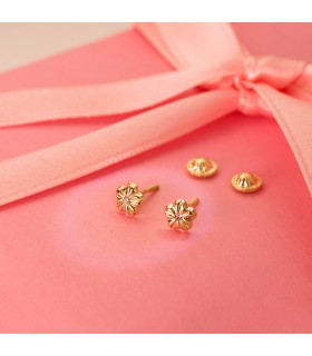 Clous d'oreilles pour fille Or 18K Ondes Fleur 5mm