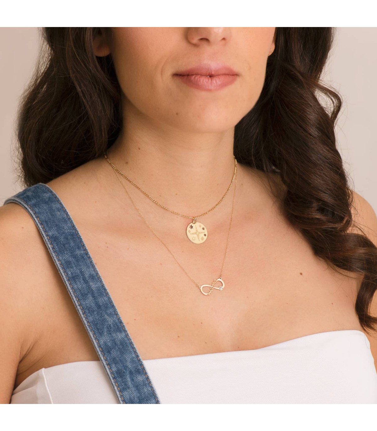 Colgante Magic Universe 18 K Medalla Estrella - constelación - rosa de los vientos
