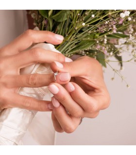 Bague avec diamant 0.100 Ct. Solitaire Milanesse or blanc 18 carats.