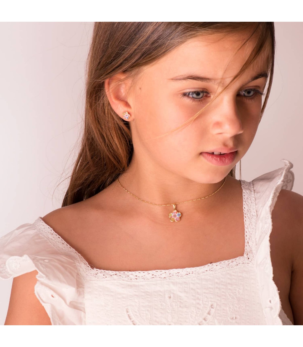 Colgante Niña Aloha Oro 18K Flor 13mm juego joyeria infantil