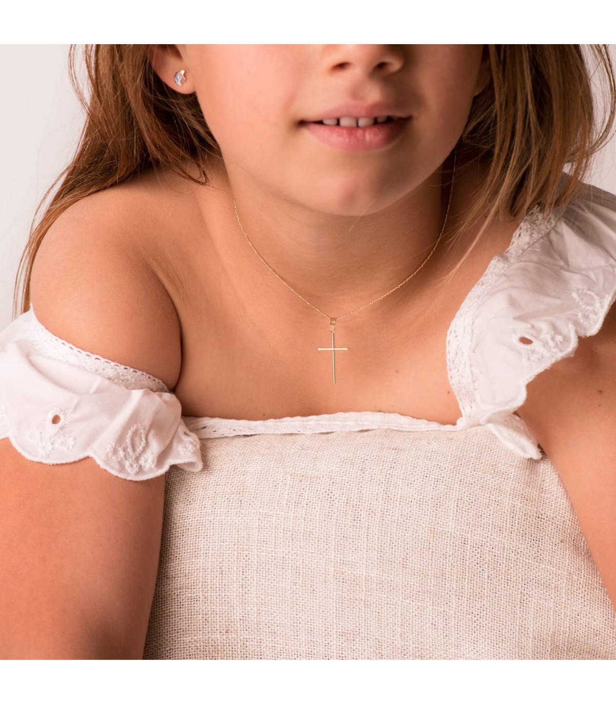 Kleiner Kreuz-Anhänger 21 mm | christliches Kreuz für Kinder, Gelbgold 750