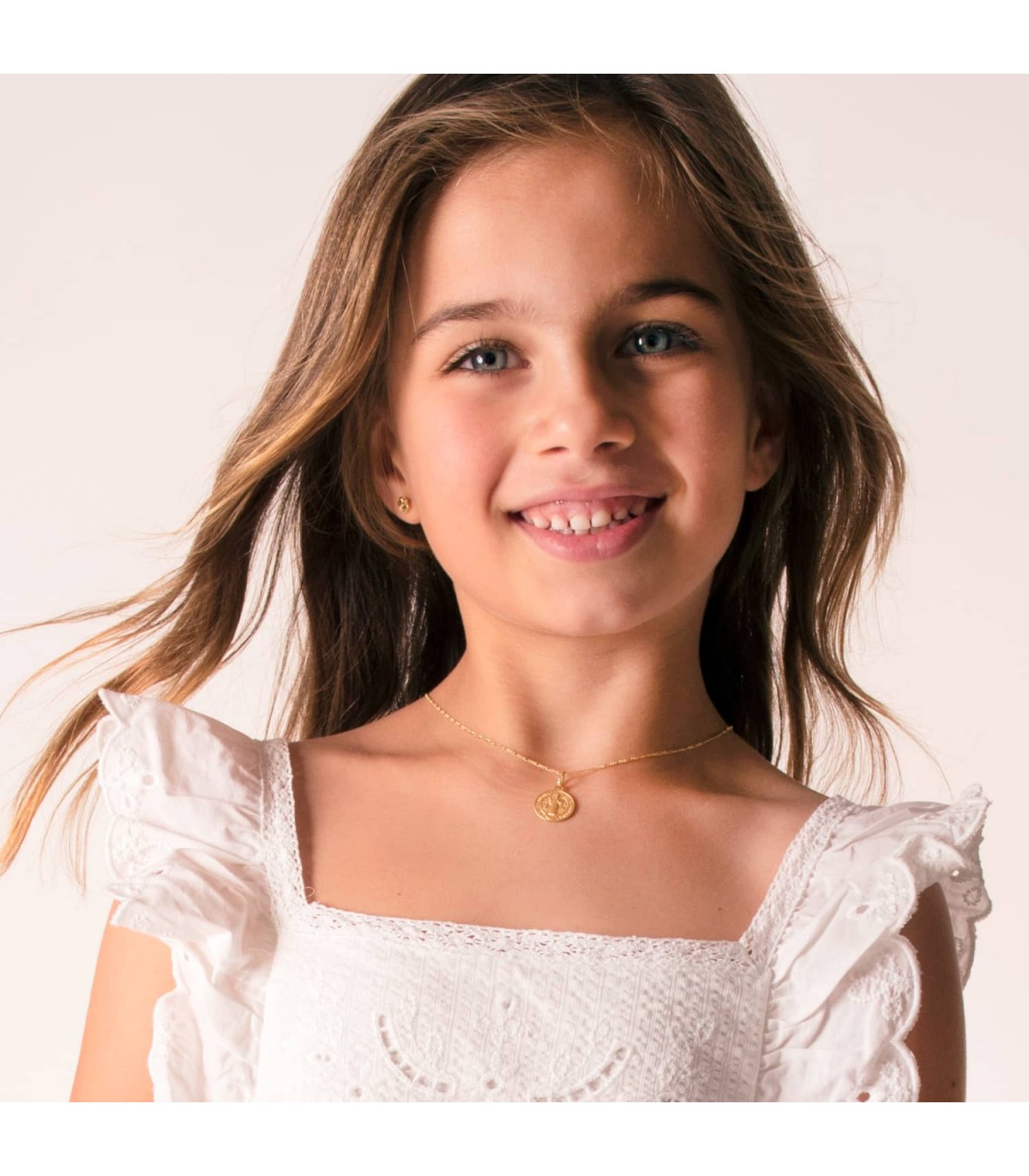 Medaglia di San Benedetto oro 750 14mm. Regalo per bambini, battesimo o comunione.