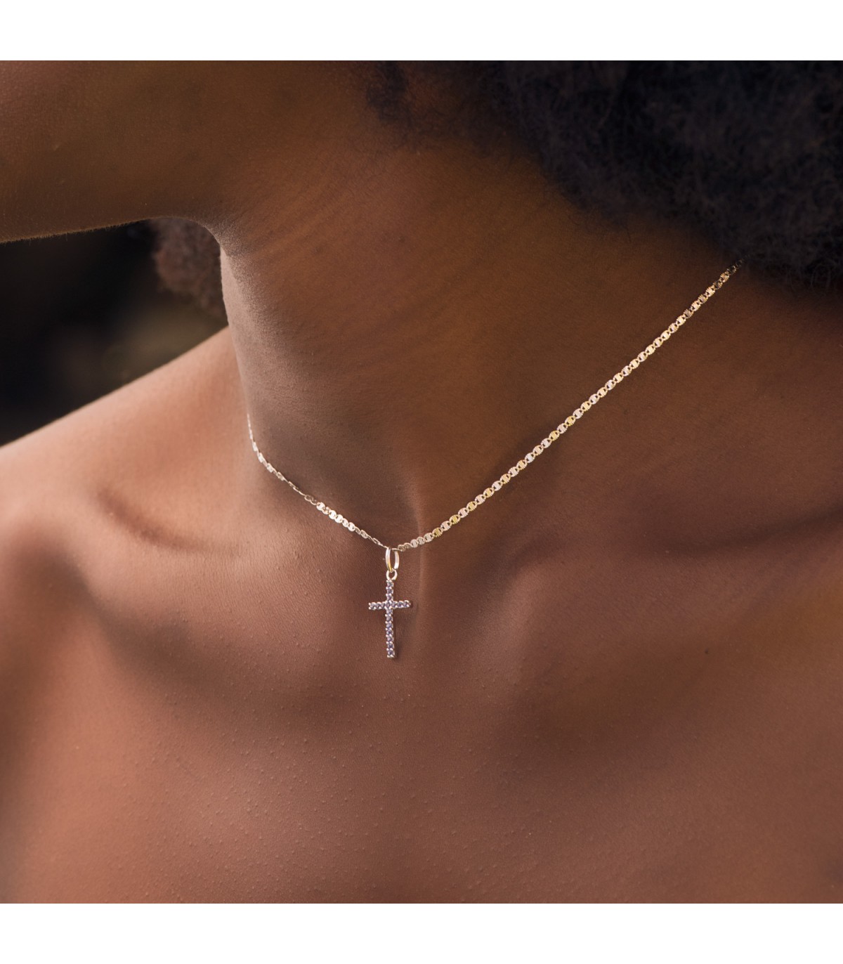 Kreuzanhänger 16770-AZ Weißgold 750 Zirkonia Blau | Schmuck für Damen