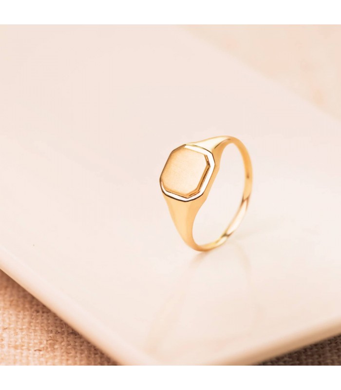 Damen Siegelring  mit Gravur, 750 Gelbgold D16672 | Personalisierter Ring mit Buchstabengravur