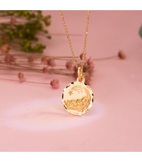Medalla niño del pesebre oro 18K 16mm tallada - medalla religiosa - medalla nacimiento niño Jesús