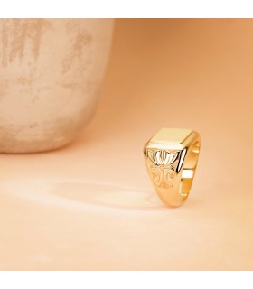 sello de oro amarillo