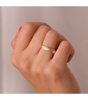 Fede nuziale classica. Anello di matrimonio oro giallo 9 carati.