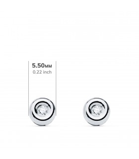 Pendientes dormilonas con diamantes para mujer. Medida 5.5 mm.