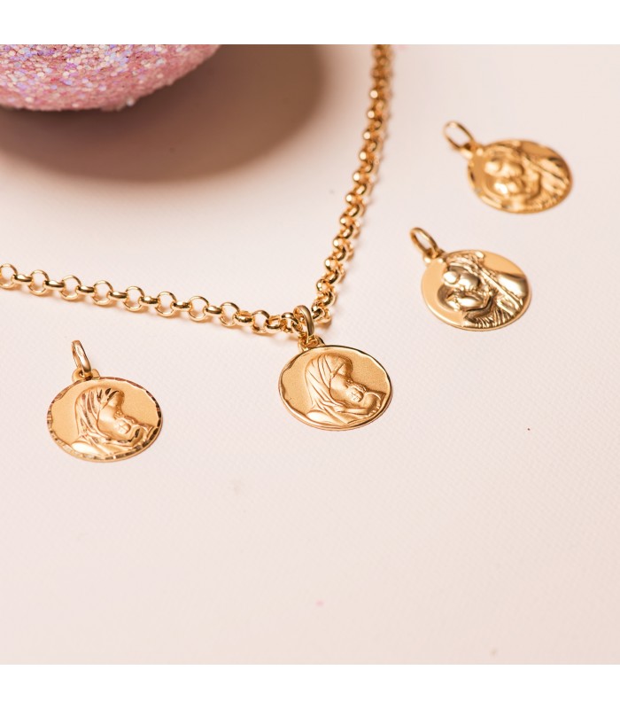 Medalla Virgen Dulce Madre Oro 18k 18mm Tallada