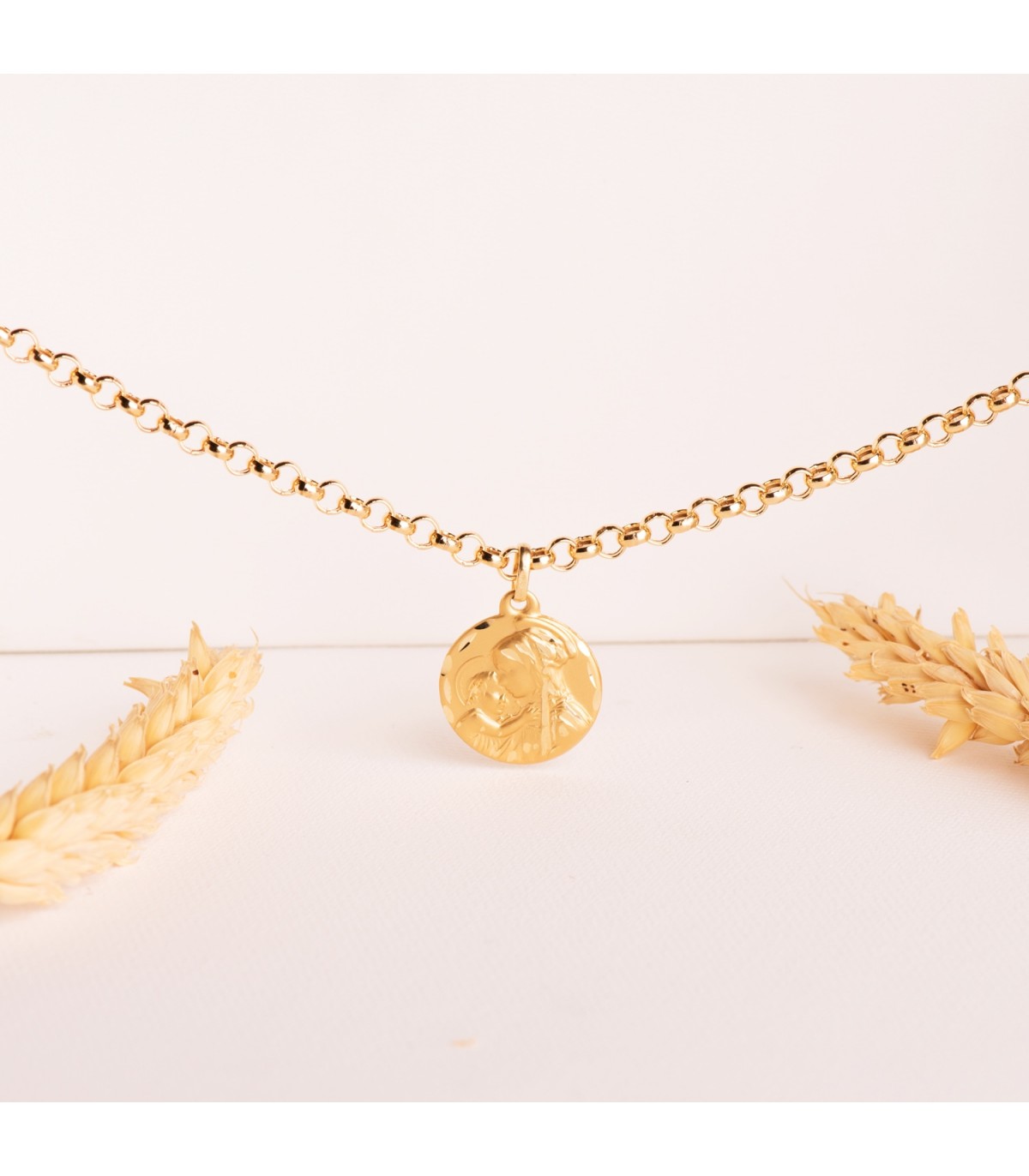 Médaille Vierge Divine Tendresse Or 18K 18mm