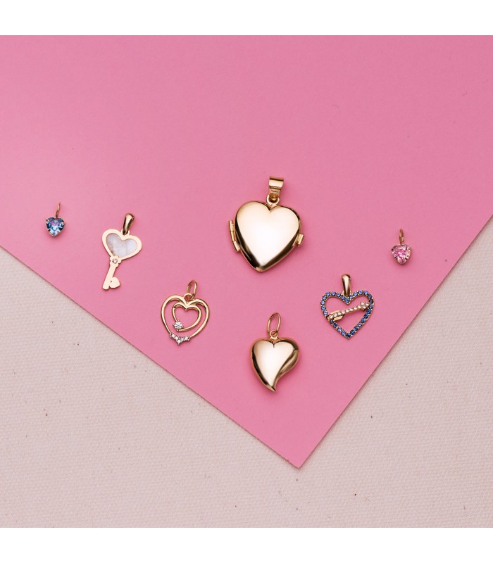 Pendentifs gravés, colliers cœur, cassolettes et médaillons | Bijoux en or pour la Saint-Valentin