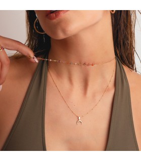 Colgante mujer oro. Colgante oro 18 Ktes mujer. Colgante media luna invertida mujer. Colgante fino y discreto. Joyas online.