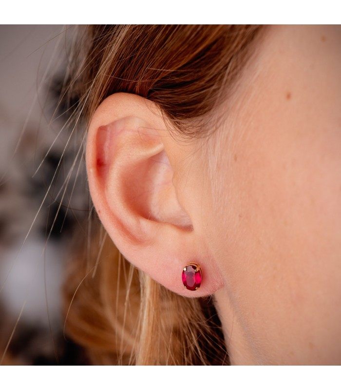 Boucles d'oreilles ovale rouge Or 18K 7mm. Bijoux femme, bijouterie en ligne.