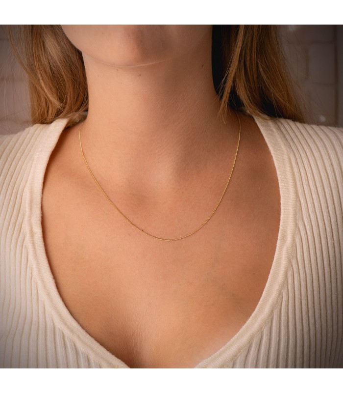Chaîne Gourmette 0.8 mm 18 Carats 45 cm | Chaînes en or à acheter en ligne chez le bijoutier Alda
