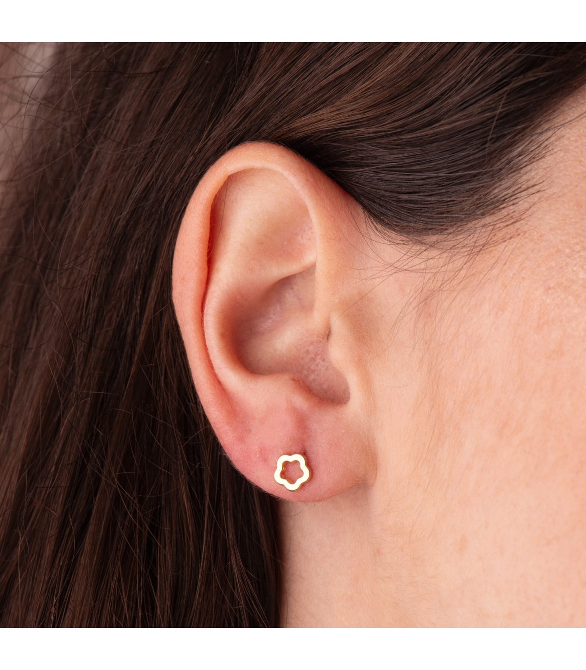 Clous d'oreilles Tiana en or 18 K 6 mm Fleur