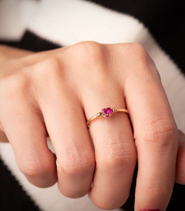 Anello Cuore da donna in oro giallo 18 carati, pietra rossa, ideale per anello di fidanzamento