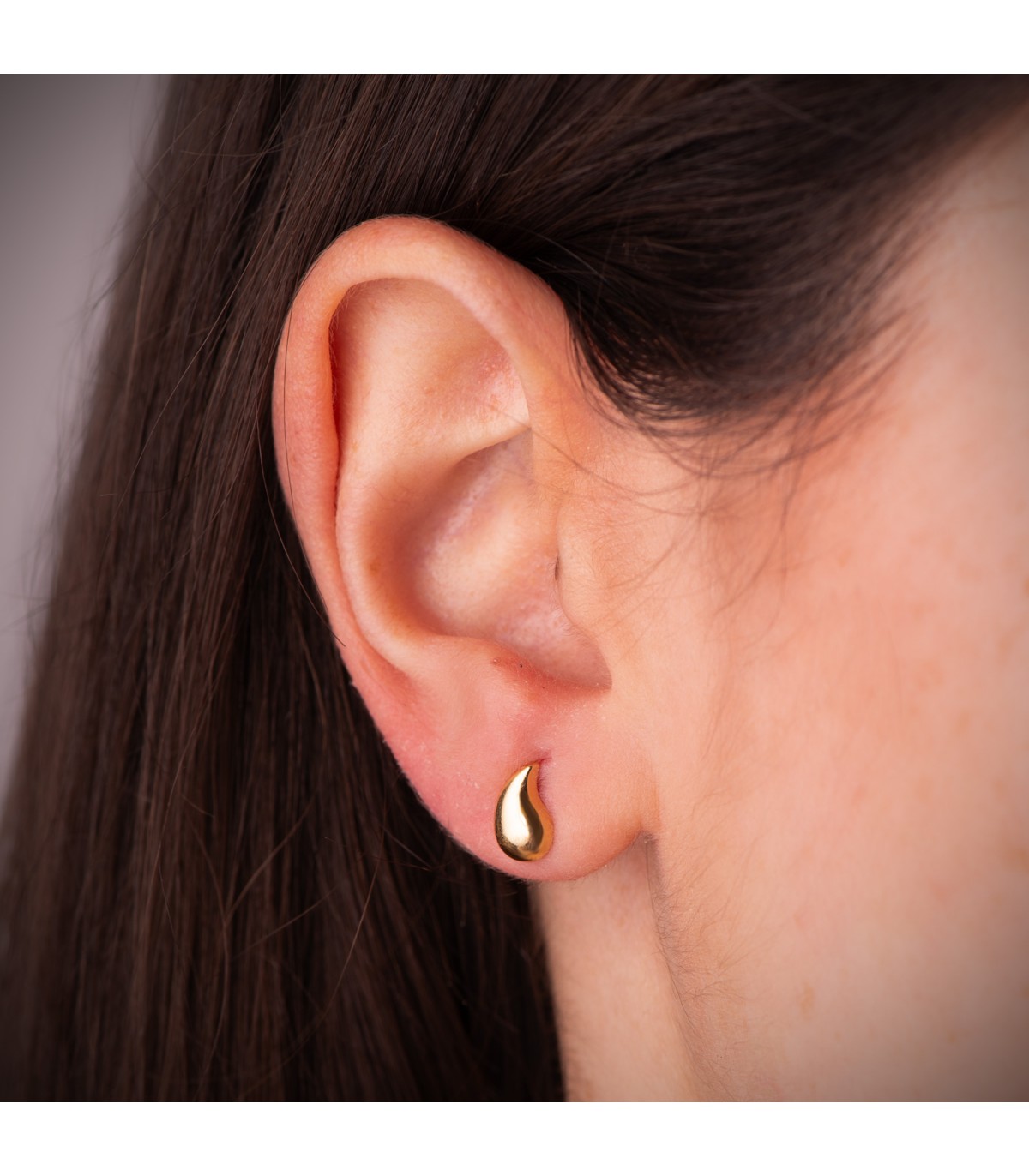 Trendige Ohrringe aus 18K Gelbgold - Tropfen Form 8 mm – elegant und stilvoll