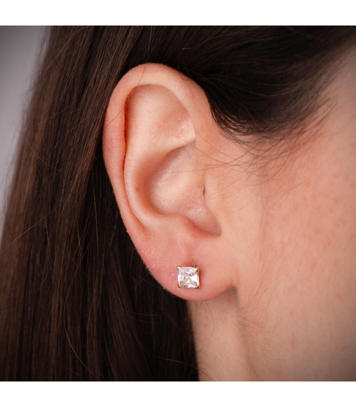 Orecchini Oslo 18Kt 4 griffe 5mm