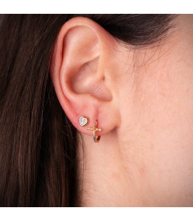 Pendientes de oreja mujer, pendientes pequeños. Forma de corazón, oro 18 kilates.